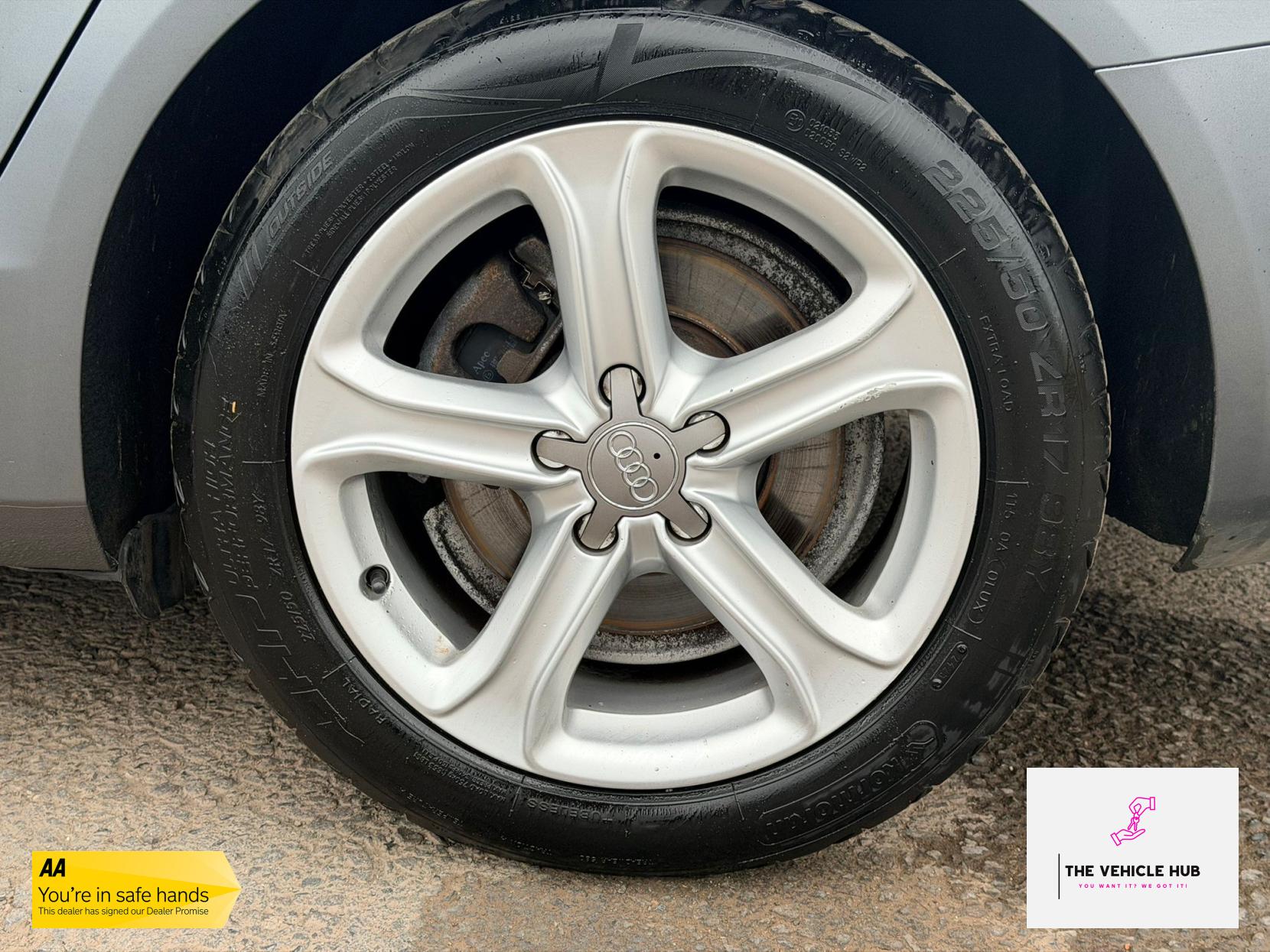 Audi A4 Avant 2.0 TDI SE Technik Estate 5dr Diesel Manual Euro 5 (s/s) (177 ps)