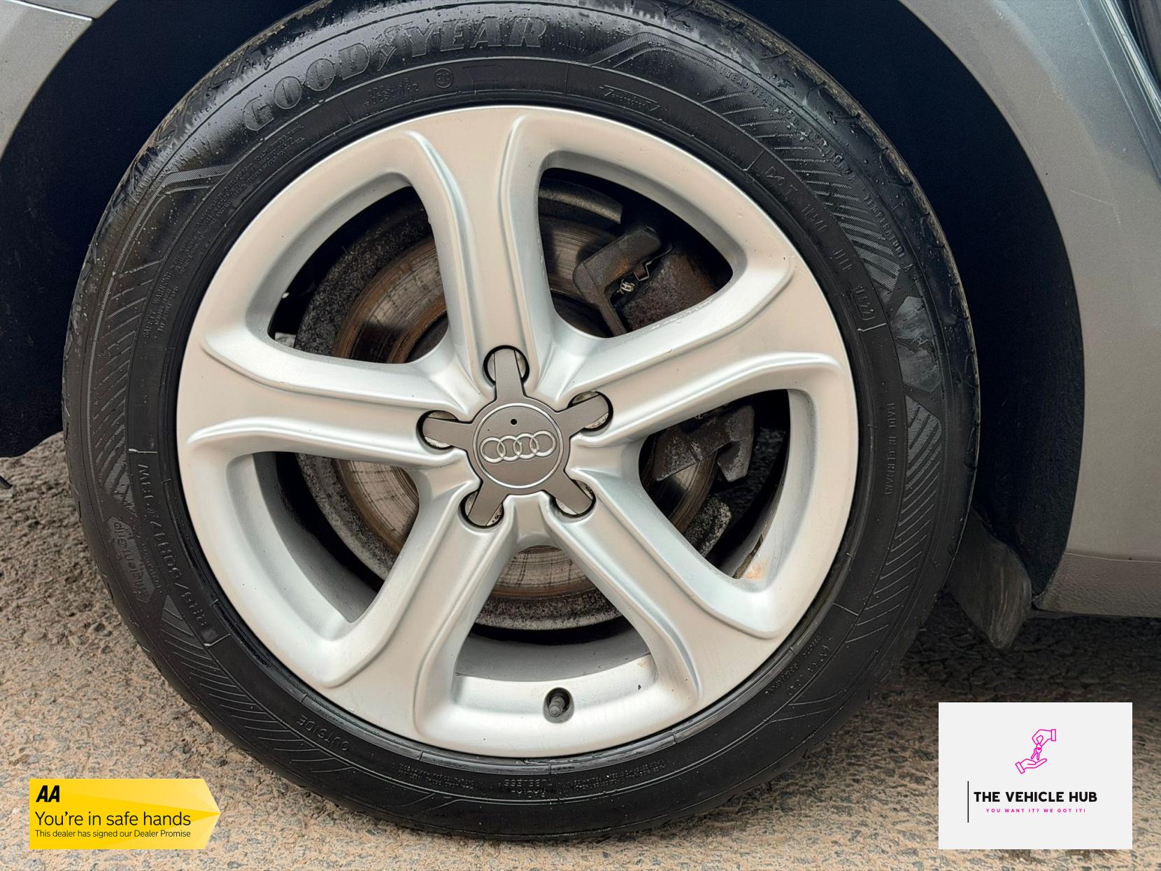 Audi A4 Avant 2.0 TDI SE Technik Estate 5dr Diesel Manual Euro 5 (s/s) (177 ps)