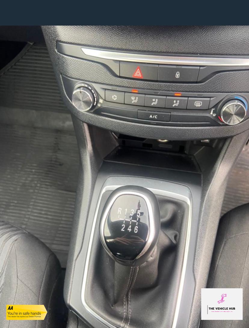 Peugeot 308 1.5 Hatchback (2017 - 2022)