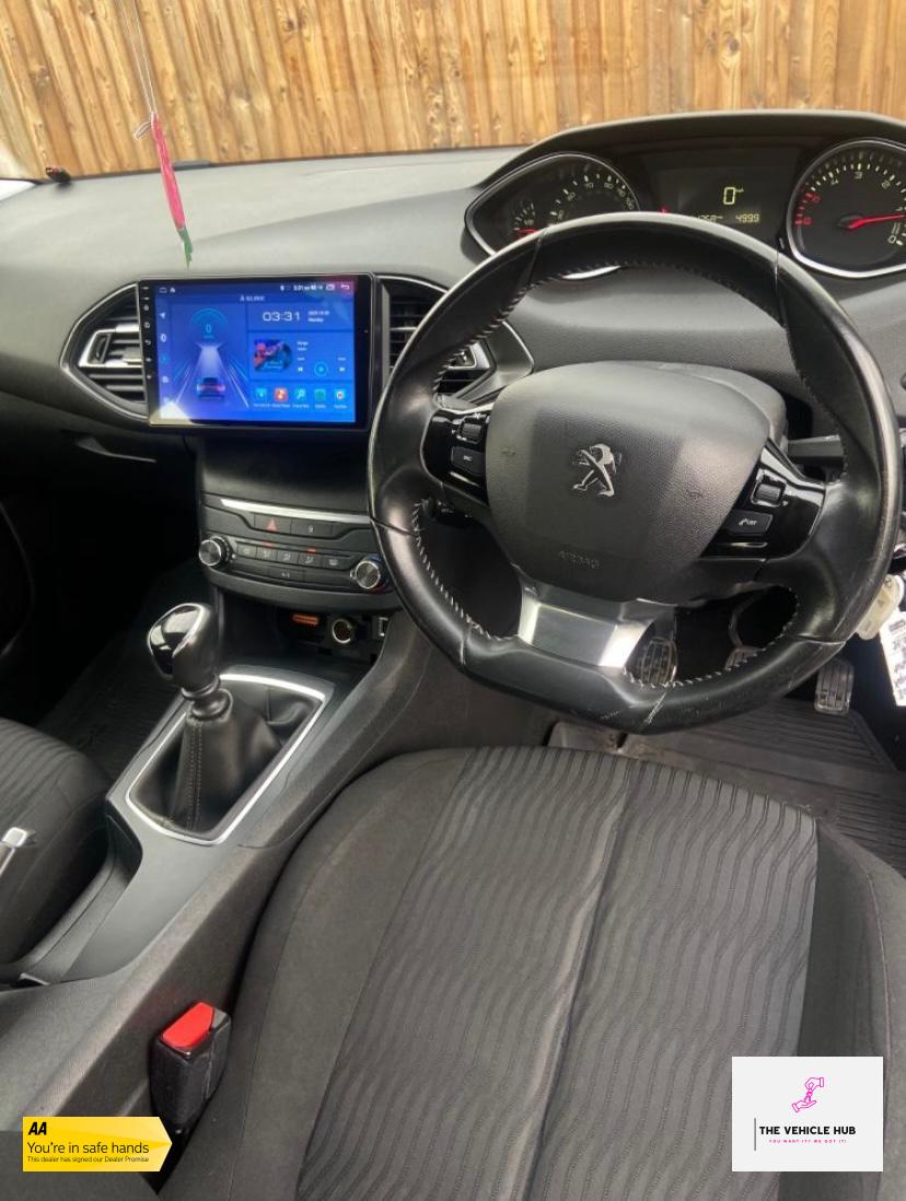 Peugeot 308 1.5 Hatchback (2017 - 2022)