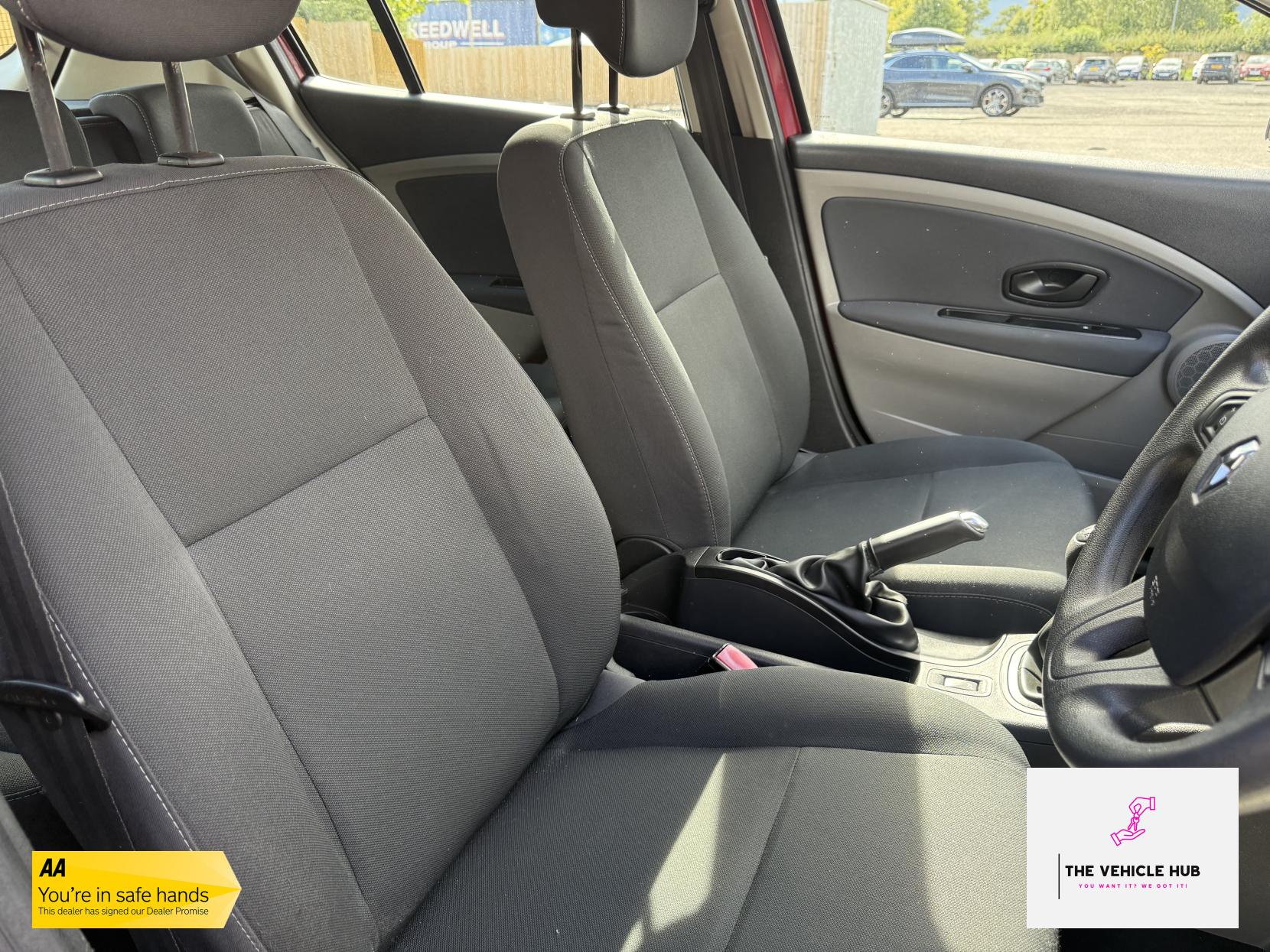 Renault Megane 1.6 16V Generation Hatchback 5dr Petrol Manual Euro 5 (100 ps)