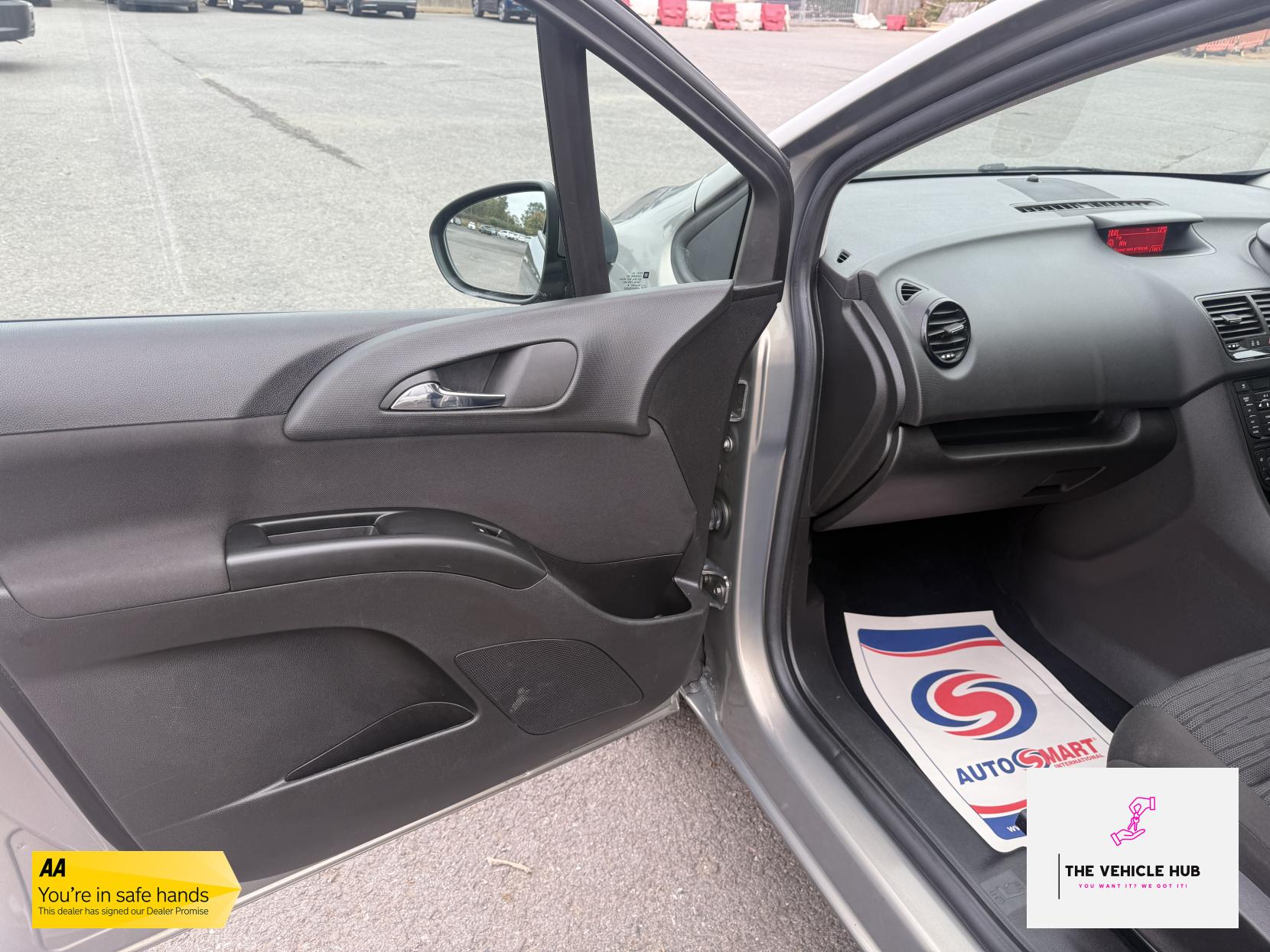 Vauxhall Meriva 1.4i Life MPV 5dr Petrol Manual Euro 6 (100 ps)