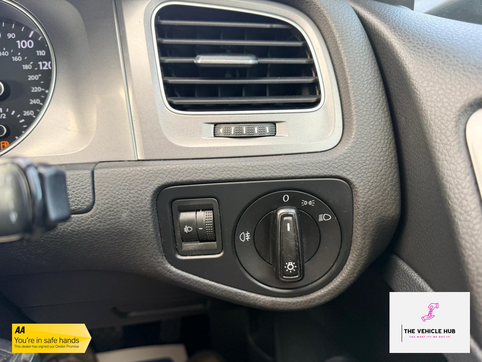 Volkswagen Golf 1.6 TDI BlueMotion Tech S Hatchback 5dr Diesel Manual Euro 5 (s/s) (105 ps)