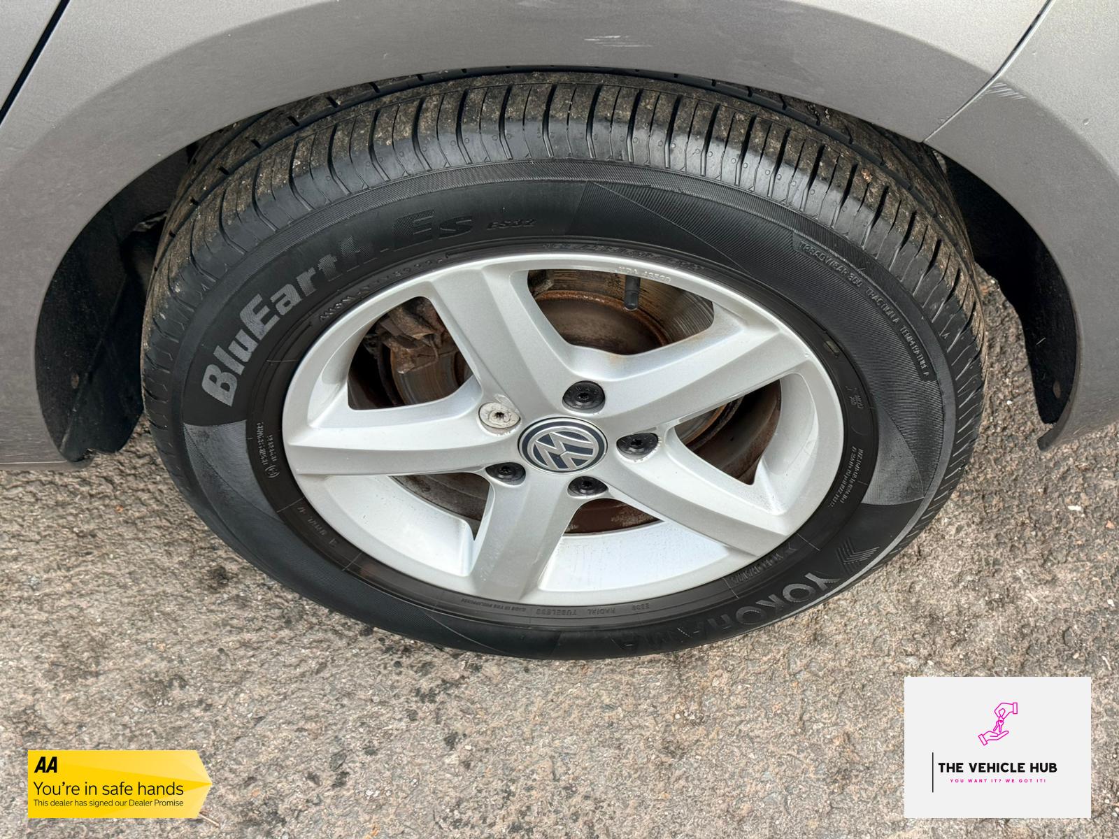 Volkswagen Golf 1.6 TDI BlueMotion Tech S Hatchback 5dr Diesel Manual Euro 5 (s/s) (105 ps)