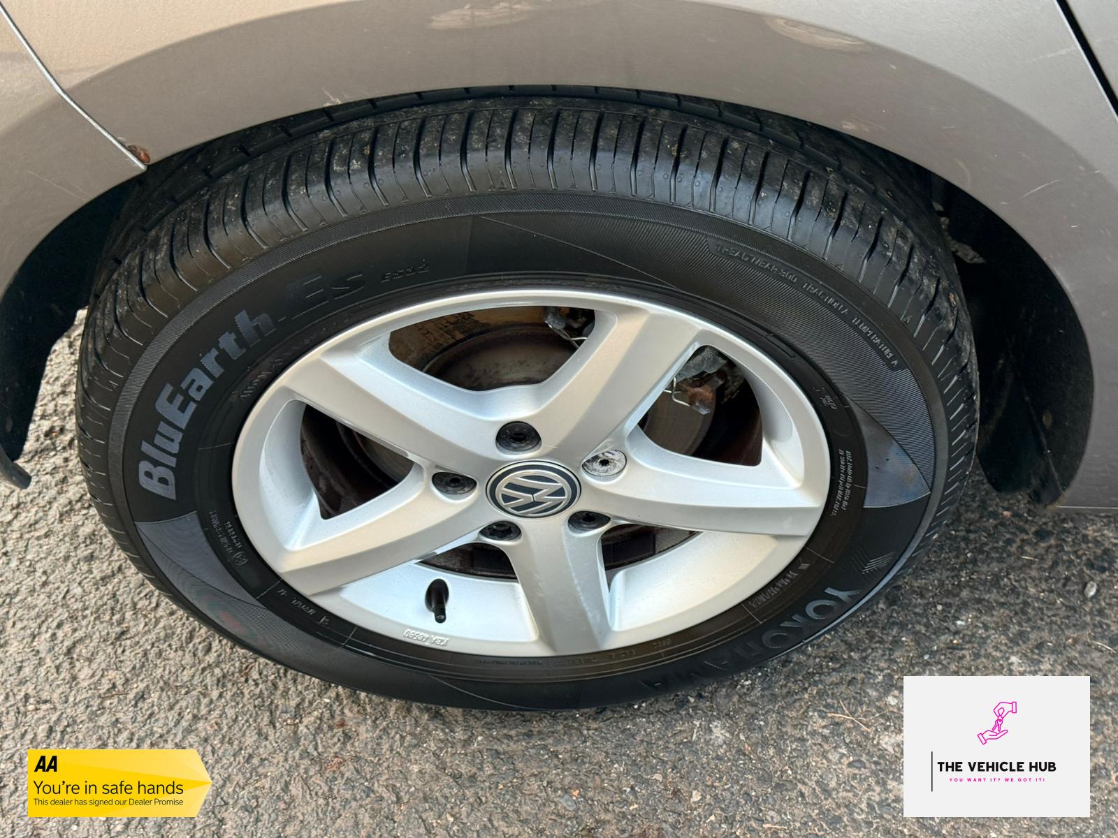 Volkswagen Golf 1.6 TDI BlueMotion Tech S Hatchback 5dr Diesel Manual Euro 5 (s/s) (105 ps)