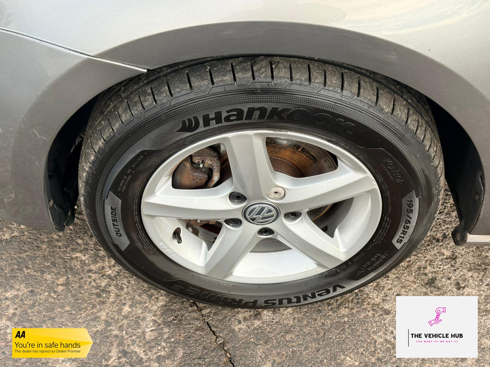 Volkswagen Golf 1.6 TDI BlueMotion Tech S Hatchback 5dr Diesel Manual Euro 5 (s/s) (105 ps)