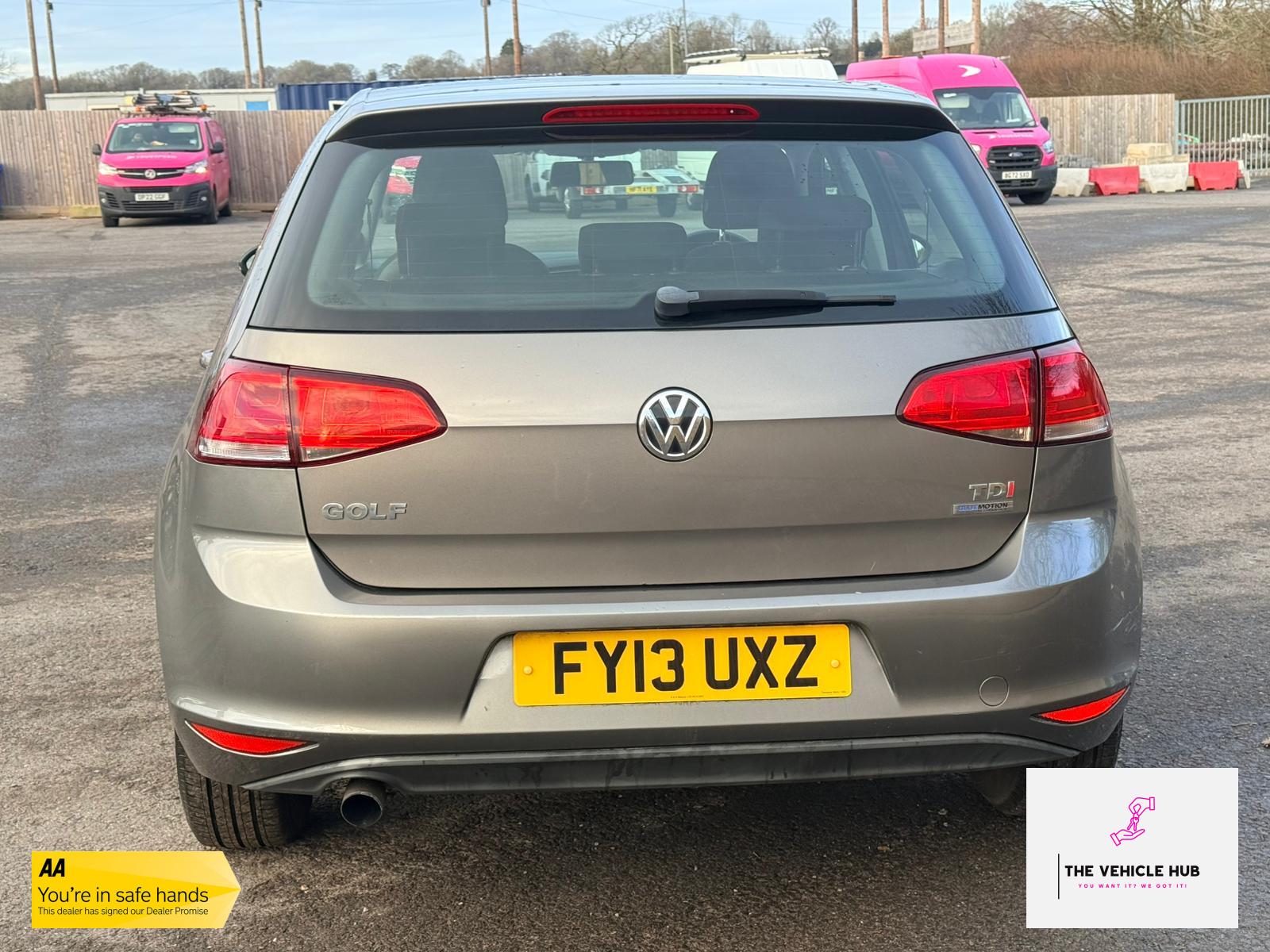 Volkswagen Golf 1.6 TDI BlueMotion Tech S Hatchback 5dr Diesel Manual Euro 5 (s/s) (105 ps)