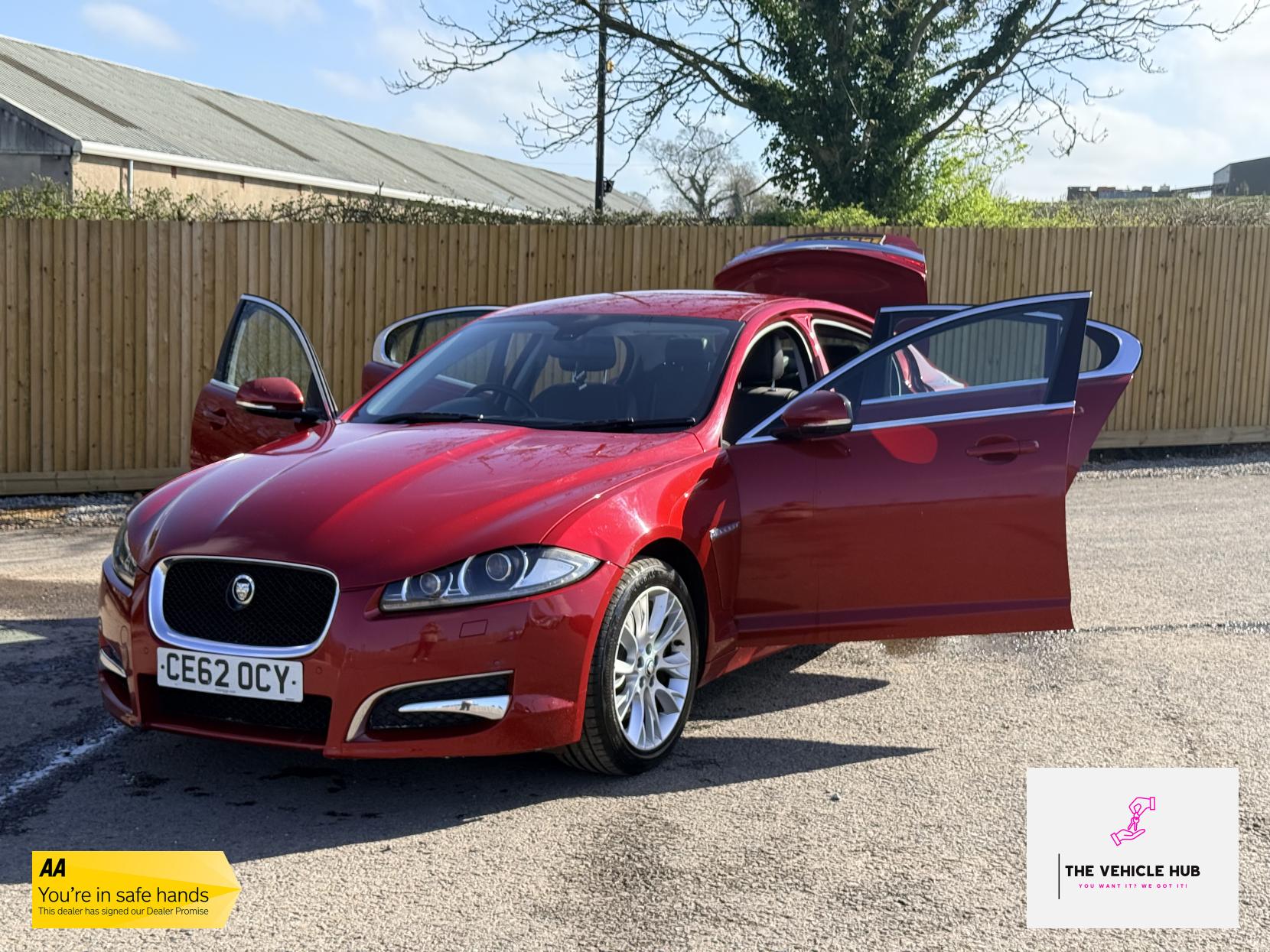 Jaguar XF 2.2d Sport Saloon 4dr Diesel Auto Euro 5 (s/s) (190 ps)