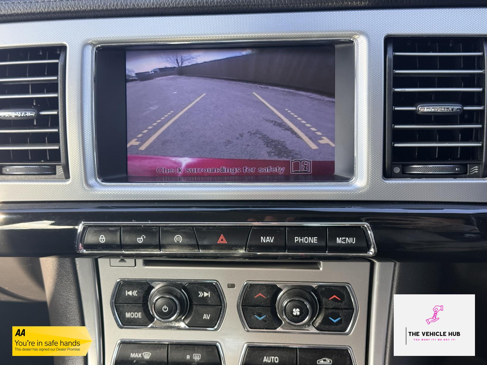 Jaguar XF 2.2d Sport Saloon 4dr Diesel Auto Euro 5 (s/s) (190 ps)