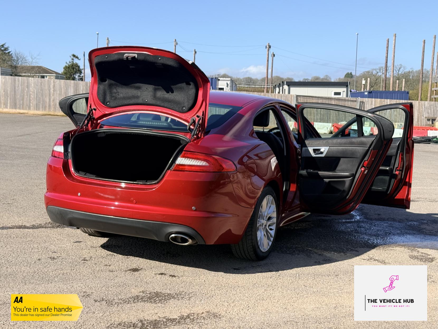 Jaguar XF 2.2d Sport Saloon 4dr Diesel Auto Euro 5 (s/s) (190 ps)