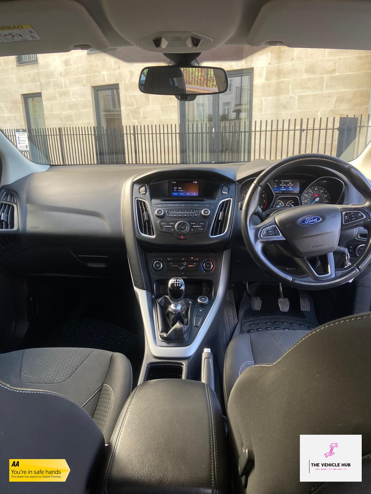 Ford Focus 1.0T EcoBoost Zetec Hatchback 5dr Petrol Manual Euro 6 (s/s) (125 ps)