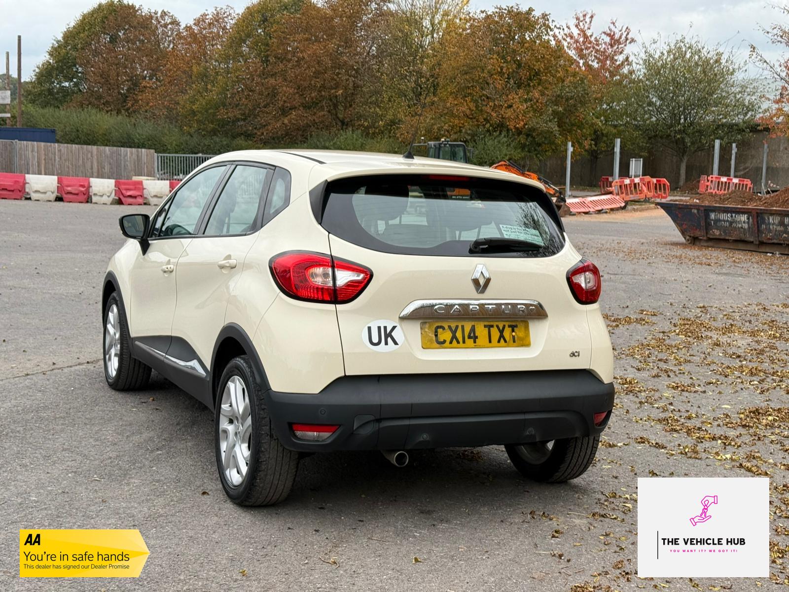 Renault Captur 1.5 dCi ENERGY Dynamique MediaNav SUV 5dr Diesel Manual Euro 5 (s/s) (90 ps)