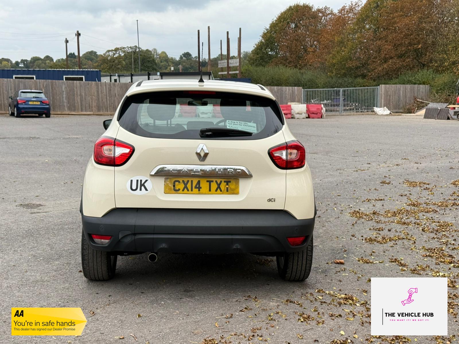 Renault Captur 1.5 dCi ENERGY Dynamique MediaNav SUV 5dr Diesel Manual Euro 5 (s/s) (90 ps)