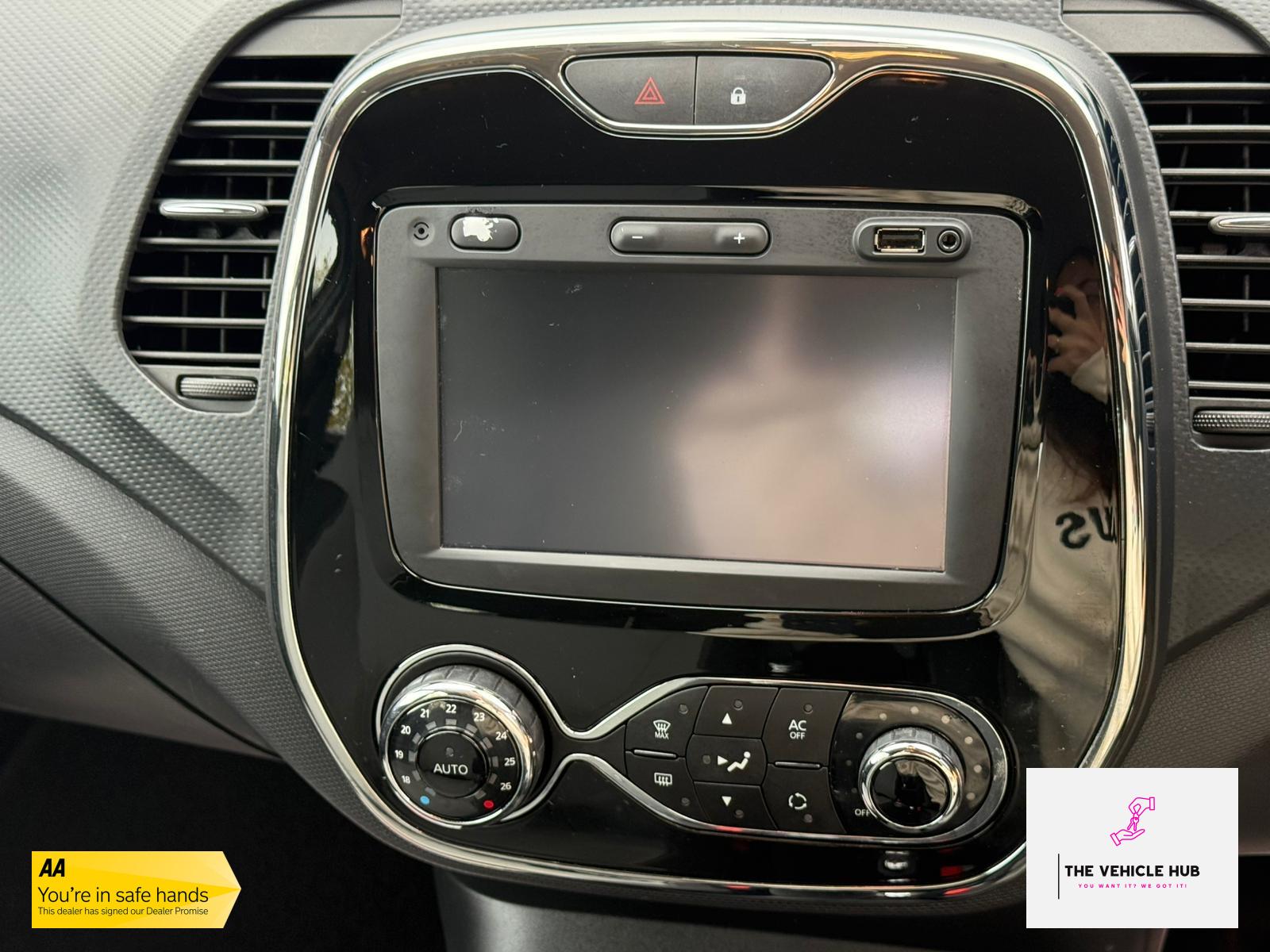 Renault Captur 1.5 dCi ENERGY Dynamique MediaNav SUV 5dr Diesel Manual Euro 5 (s/s) (90 ps)