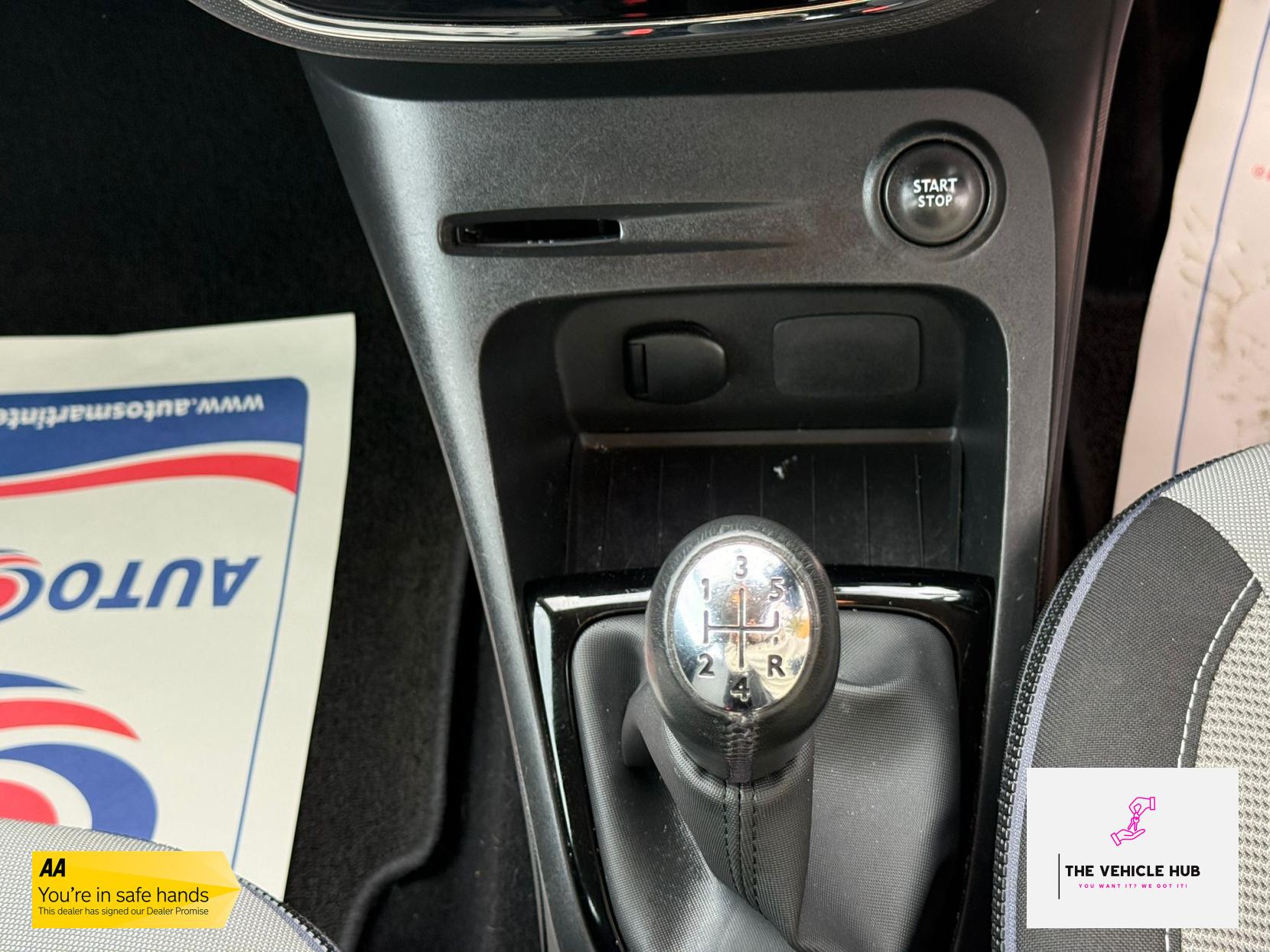 Renault Captur 1.5 dCi ENERGY Dynamique MediaNav SUV 5dr Diesel Manual Euro 5 (s/s) (90 ps)