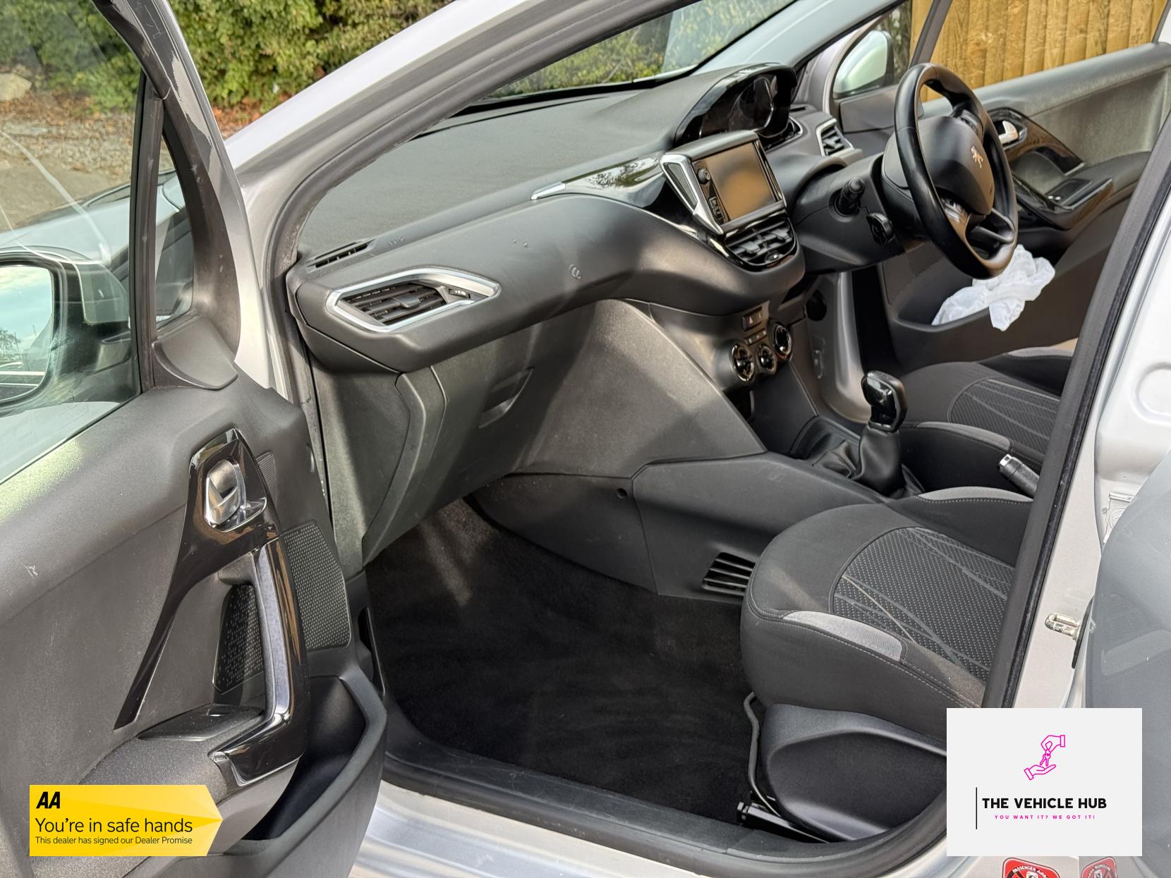 Peugeot 208 1.4 HDi Active Hatchback 5dr Diesel Manual Euro 5 (70 ps)