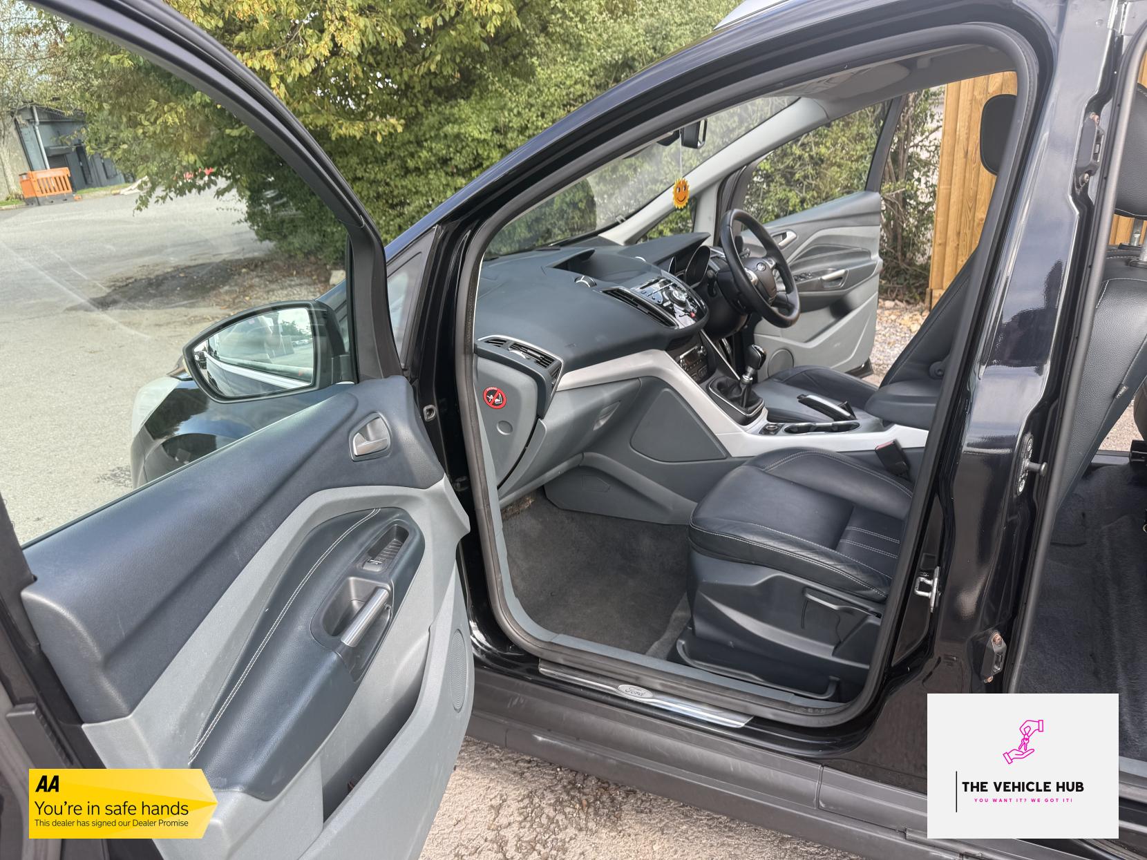 Ford Grand C-Max 1.6T EcoBoost Titanium MPV 5dr Petrol Manual Euro 5 (150 ps)