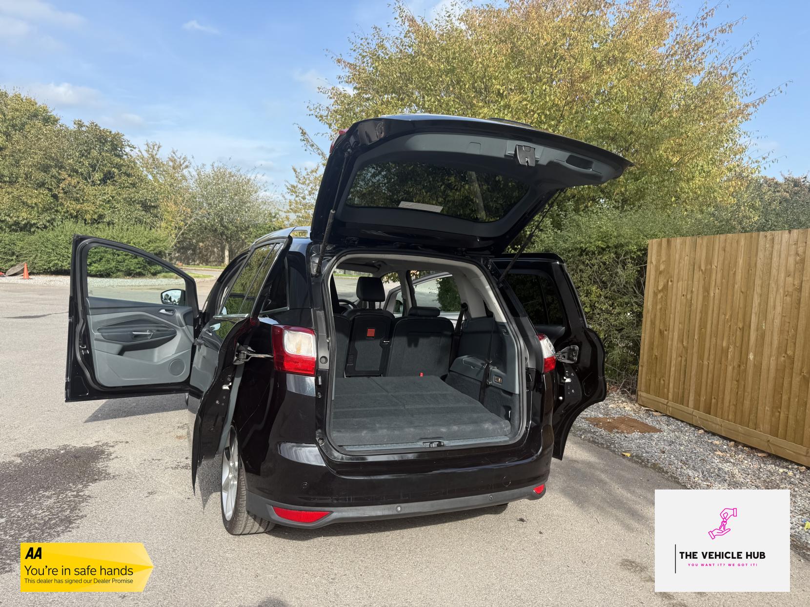Ford Grand C-Max 1.6T EcoBoost Titanium MPV 5dr Petrol Manual Euro 5 (150 ps)