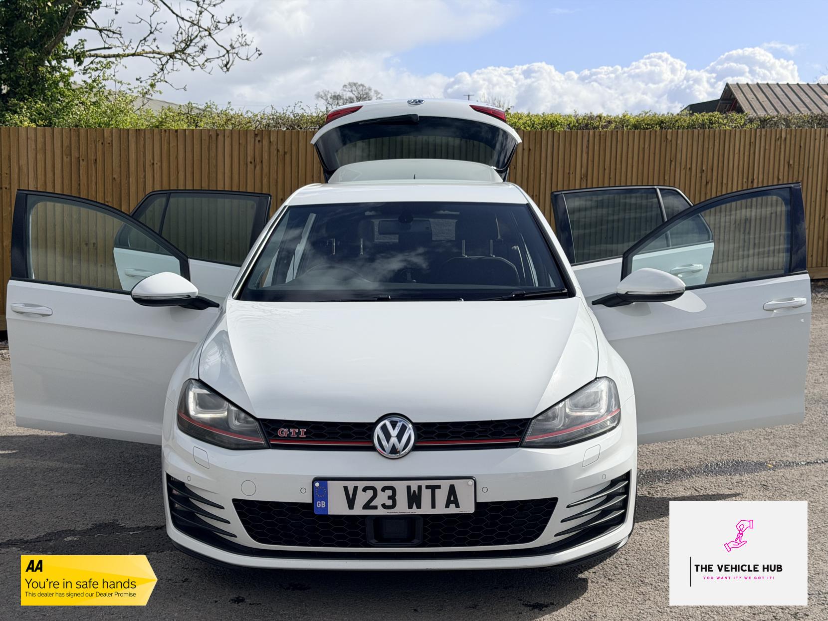 Volkswagen Golf 2.0 TSI BlueMotion Tech GTI Performance Hatchback 5dr Petrol DSG Euro 6 (s/s) (230 ps)