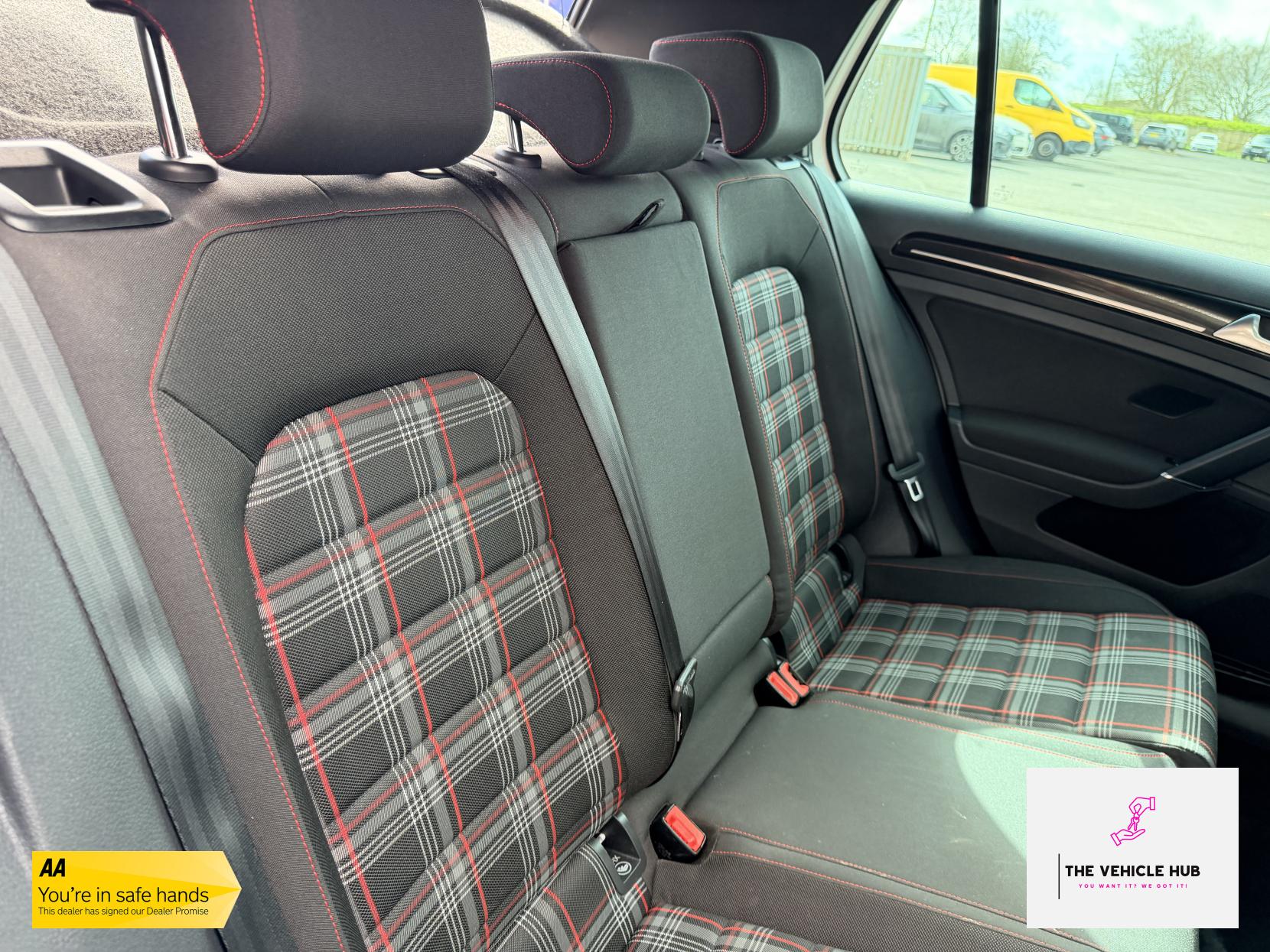 Volkswagen Golf 2.0 TSI BlueMotion Tech GTI Performance Hatchback 5dr Petrol DSG Euro 6 (s/s) (230 ps)