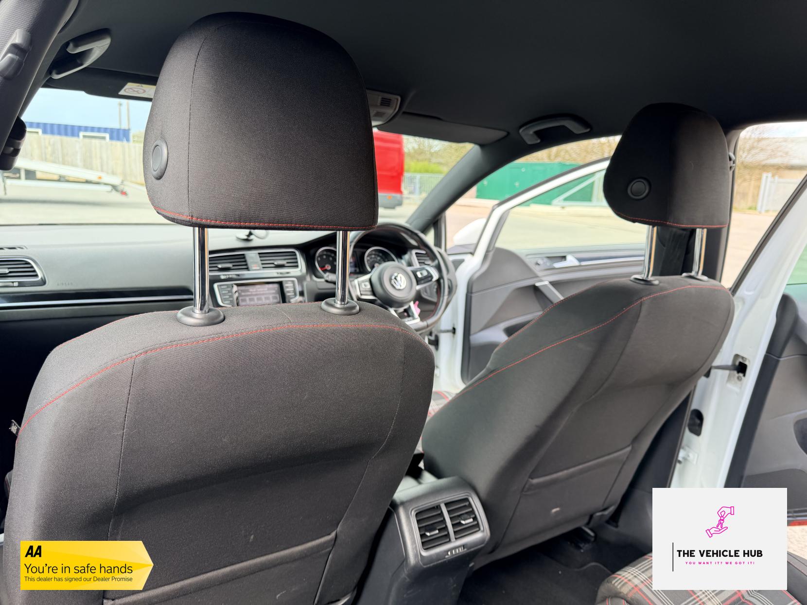 Volkswagen Golf 2.0 TSI BlueMotion Tech GTI Performance Hatchback 5dr Petrol DSG Euro 6 (s/s) (230 ps)