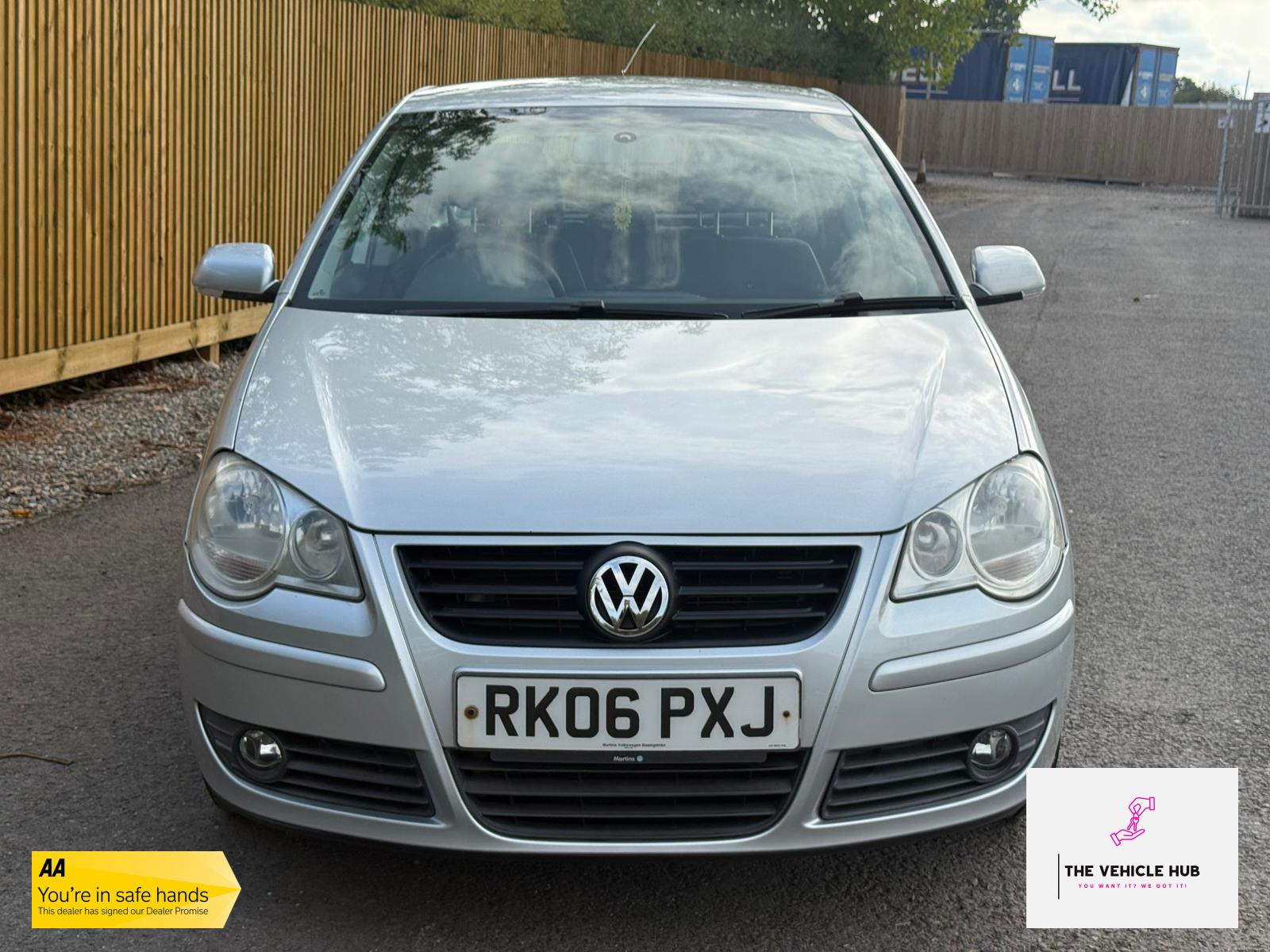 Volkswagen Polo 1.4 S Hatchback 5dr Petrol Manual (158 g/km, 74 bhp)