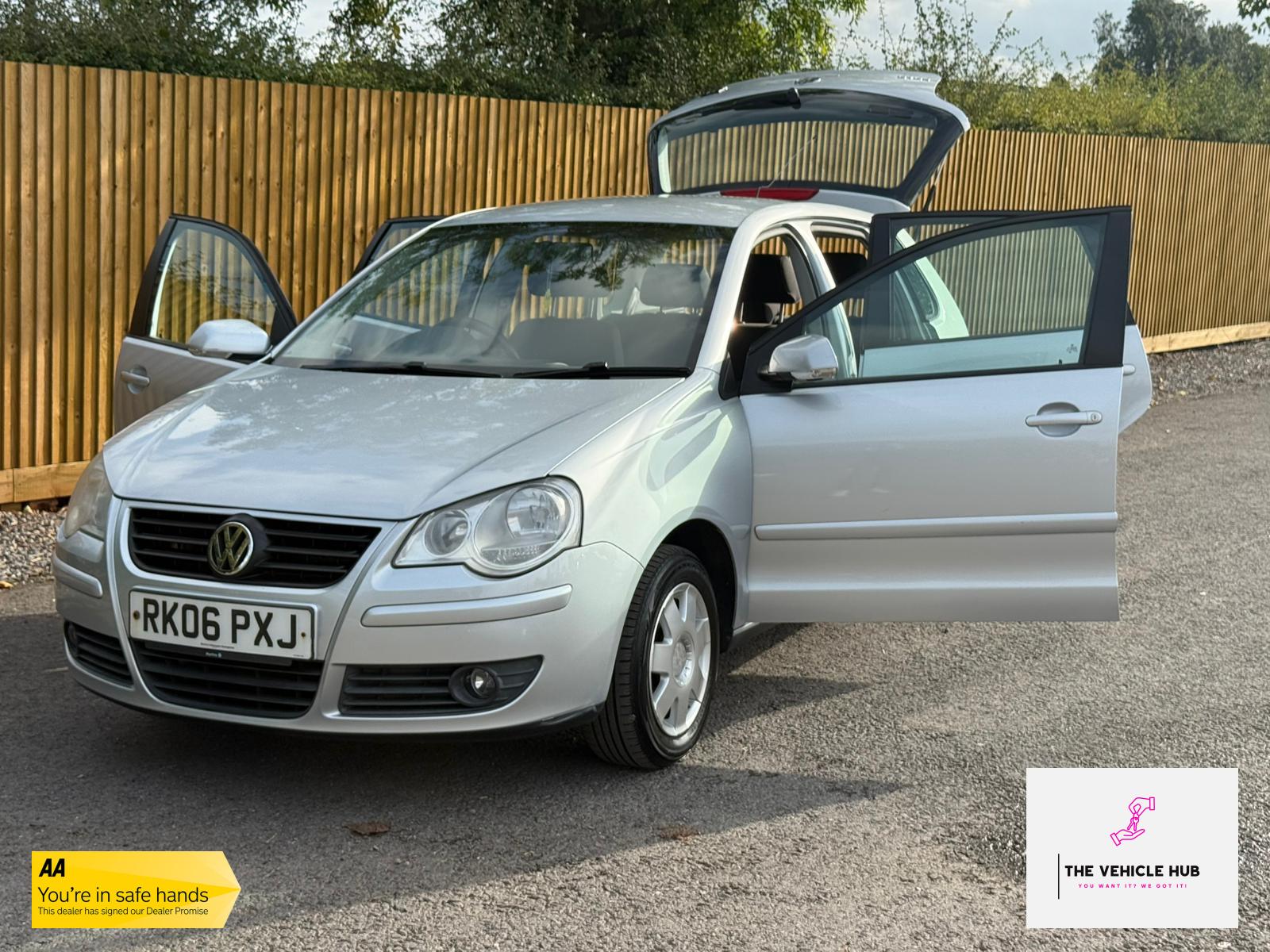 Volkswagen Polo 1.4 S Hatchback 5dr Petrol Manual (158 g/km, 74 bhp)