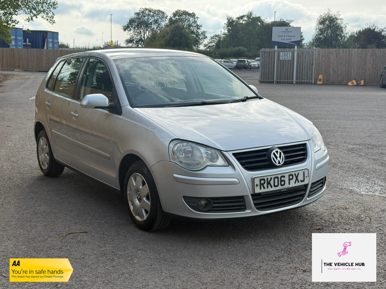 Volkswagen Polo 1.4 S Hatchback 5dr Petrol Manual (158 g/km, 74 bhp)