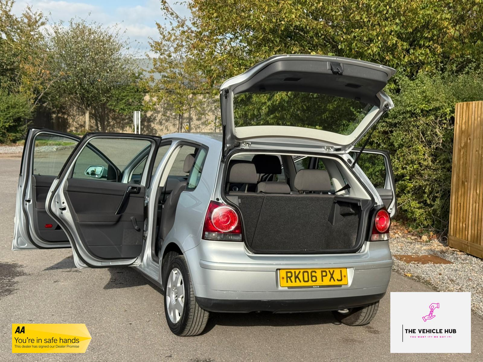 Volkswagen Polo 1.4 S Hatchback 5dr Petrol Manual (158 g/km, 74 bhp)