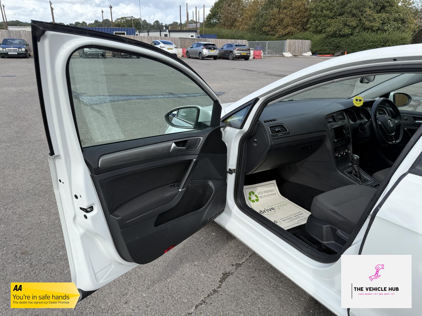 Volkswagen Golf 2.0 TDI BlueMotion Tech SE Hatchback 5dr Diesel DSG Euro 5 (s/s) (150 ps)