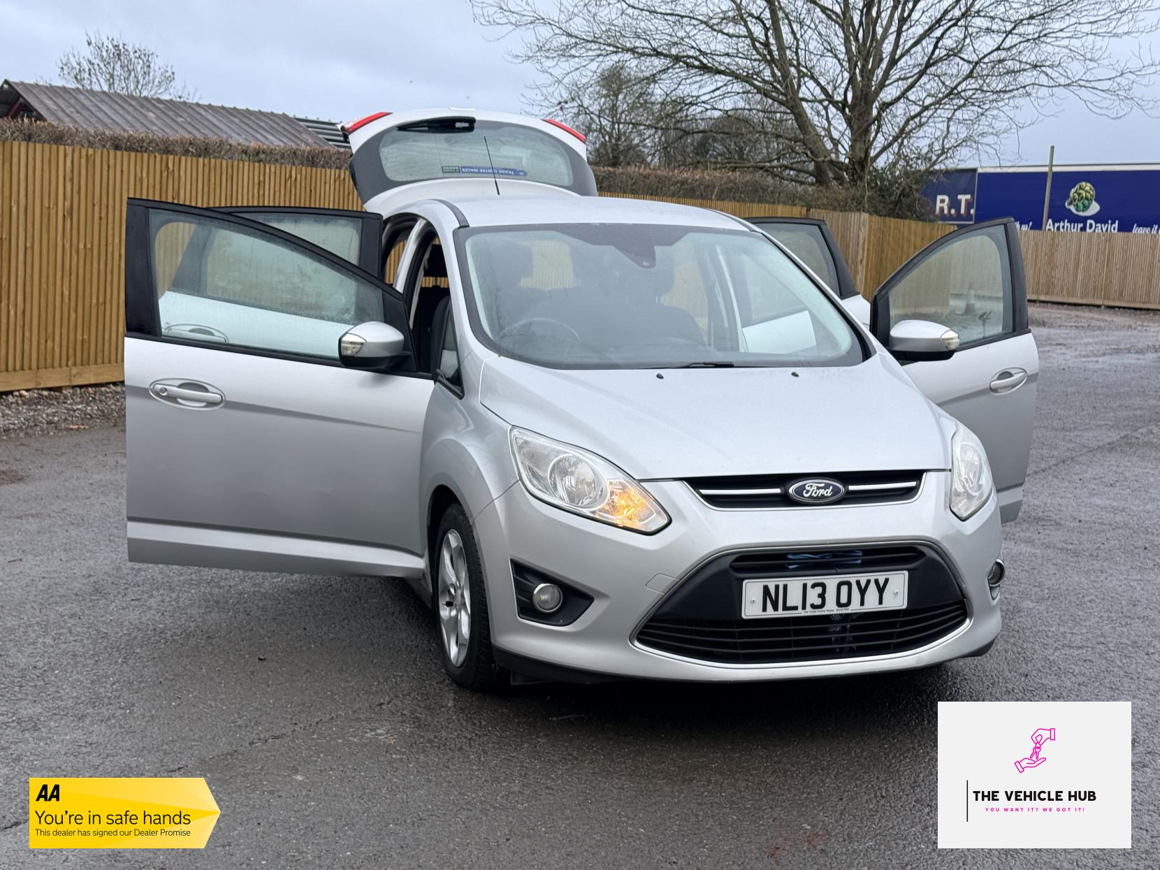 Ford C-Max 1.6 TDCi Zetec MPV 5dr Diesel Manual Euro 5 (115 ps)