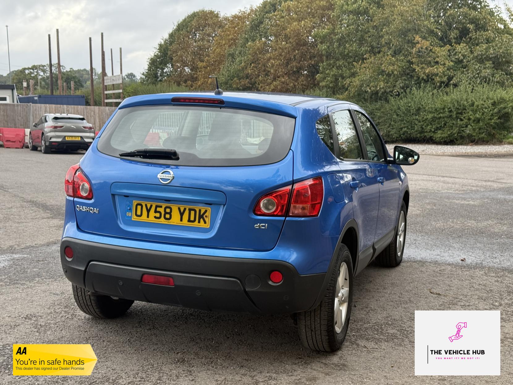 Nissan Qashqai 2.0 dCi Acenta Hatchback 5dr Diesel Manual 2WD (174 g/km, 148 bhp)