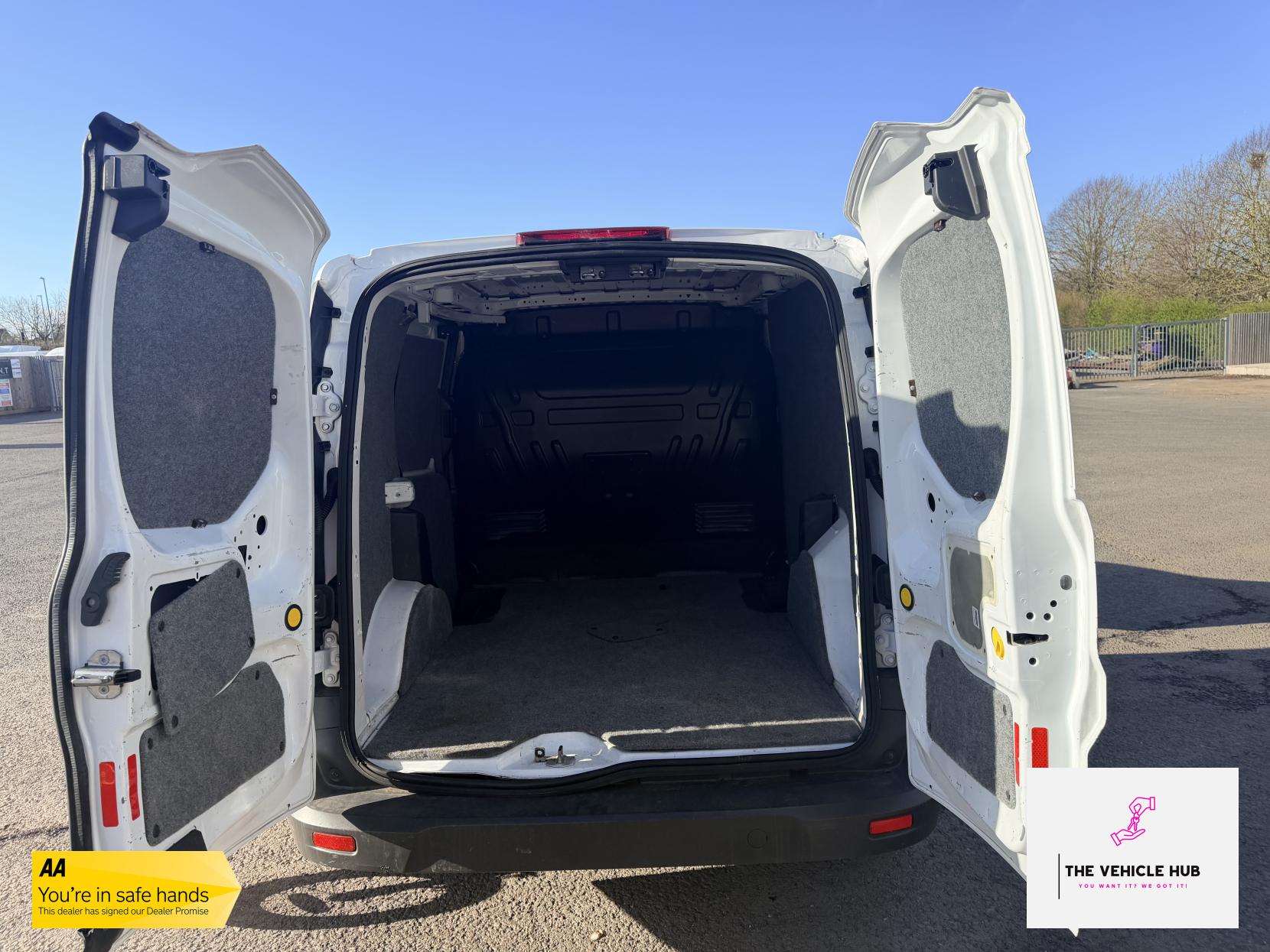 Ford Transit Connect 1.6 TDCi 200 Panel Van 4dr Diesel Manual L1 H1 (124 g/km, 74 bhp)