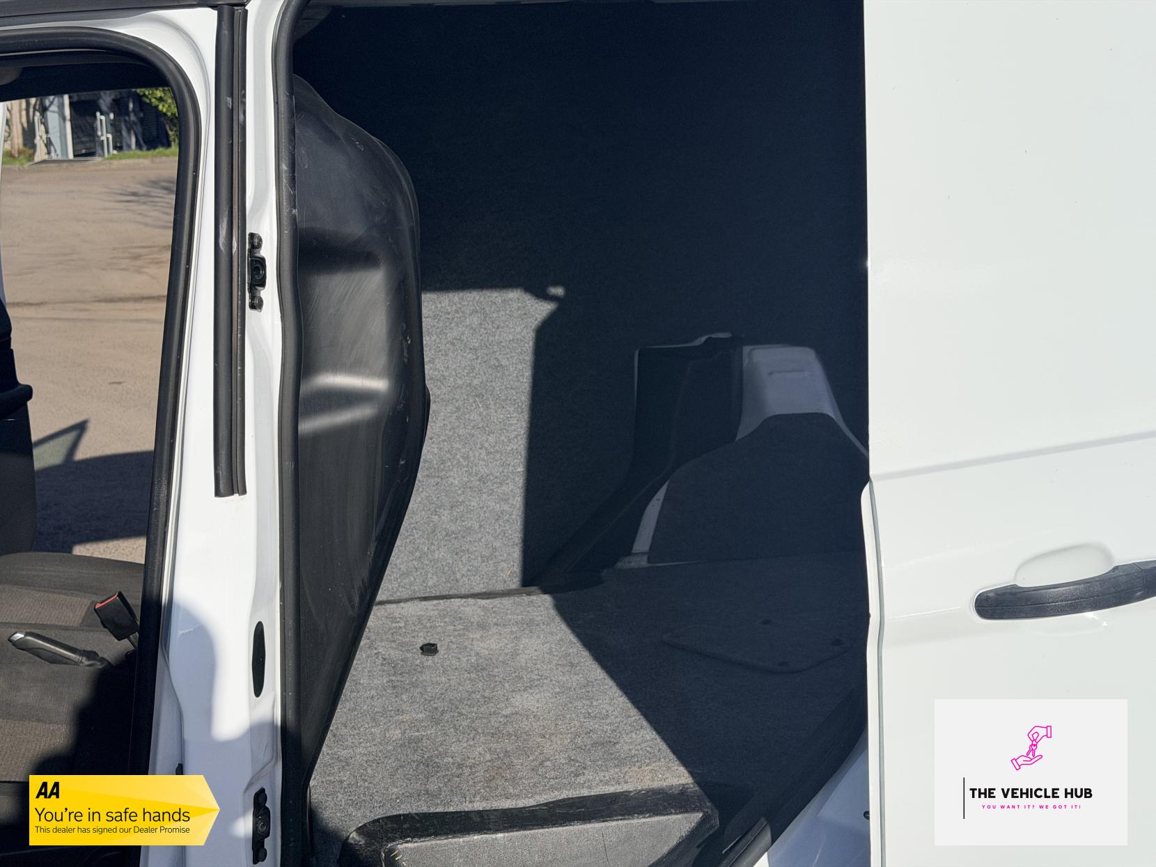 Ford Transit Connect 1.6 TDCi 200 Panel Van 4dr Diesel Manual L1 H1 (124 g/km, 74 bhp)