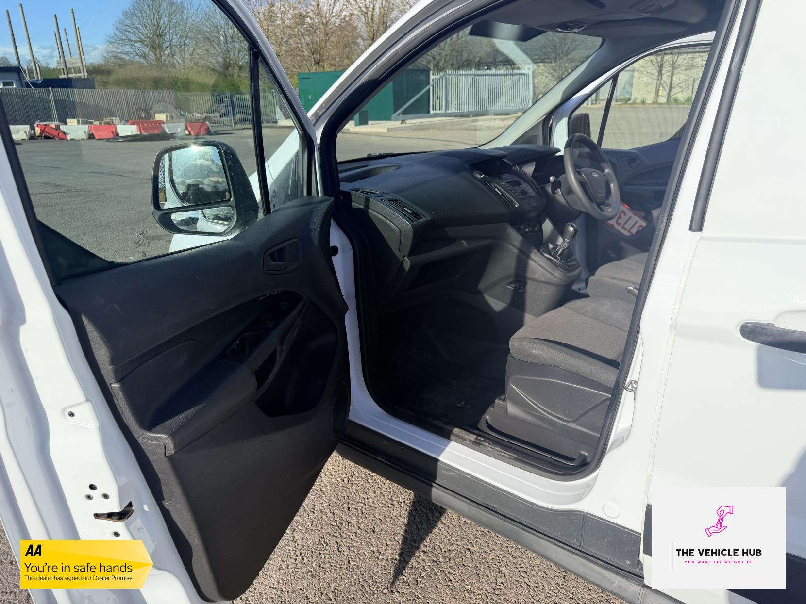 Ford Transit Connect 1.6 TDCi 200 Panel Van 4dr Diesel Manual L1 H1 (124 g/km, 74 bhp)