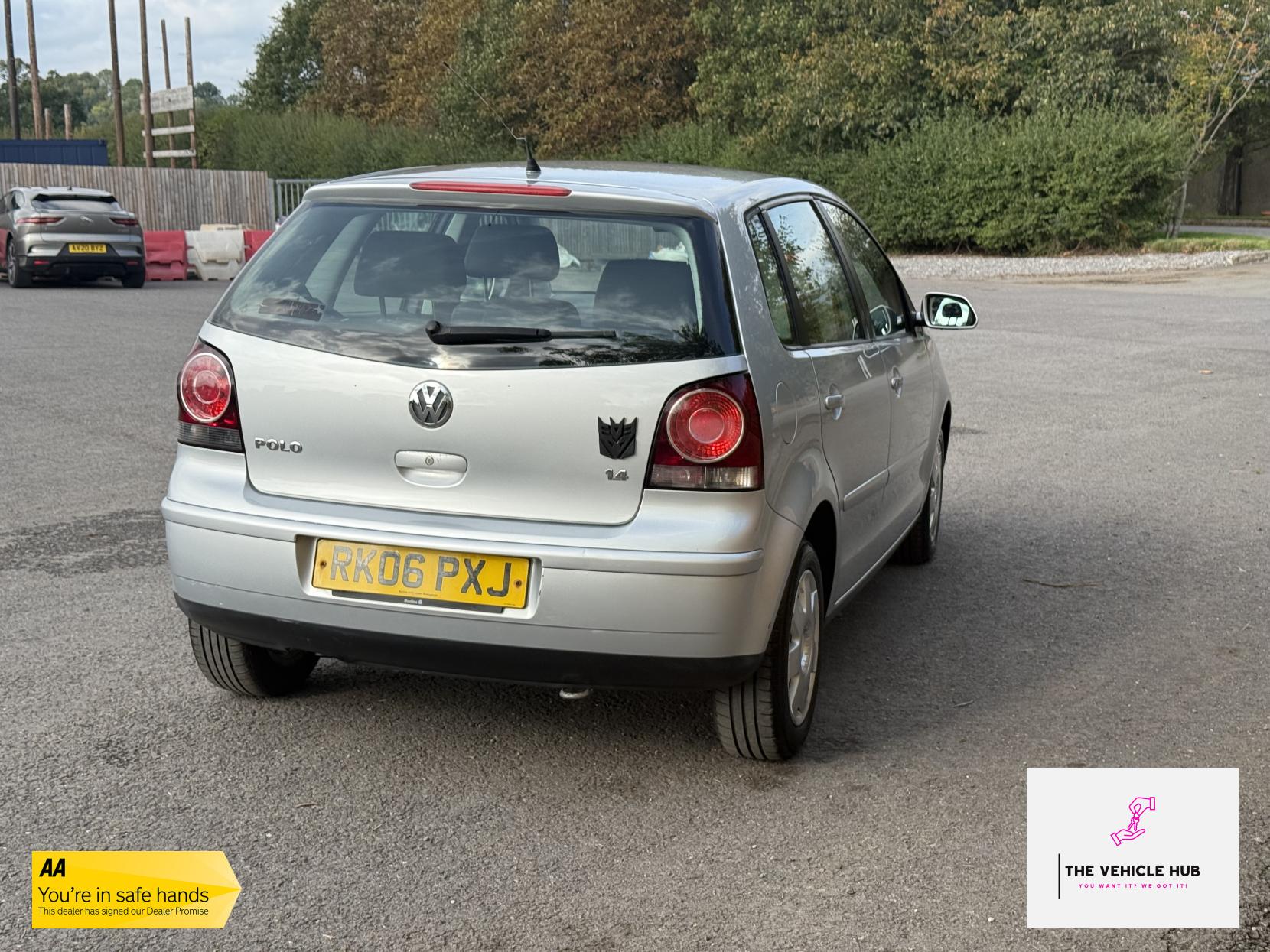 Volkswagen Polo 1.4 S Hatchback 5dr Petrol Manual (158 g/km, 74 bhp)