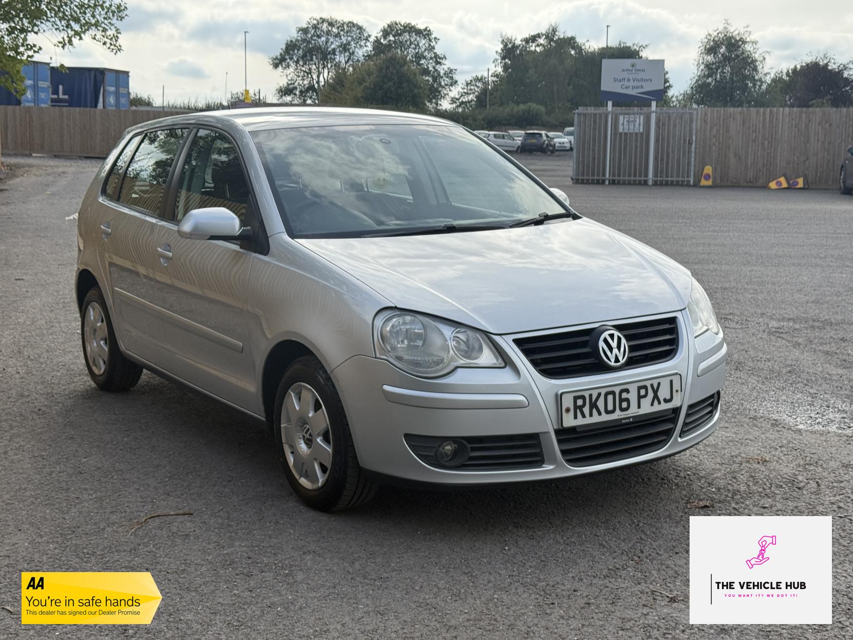 Volkswagen Polo 1.4 S Hatchback 5dr Petrol Manual (158 g/km, 74 bhp)