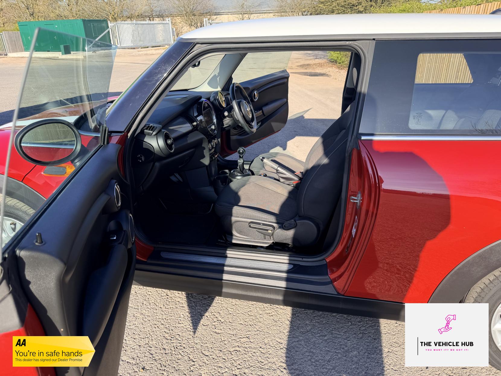 MINI Hatch 1.5 Cooper Hatchback 3dr Petrol Manual Euro 6 (s/s) (136 ps)